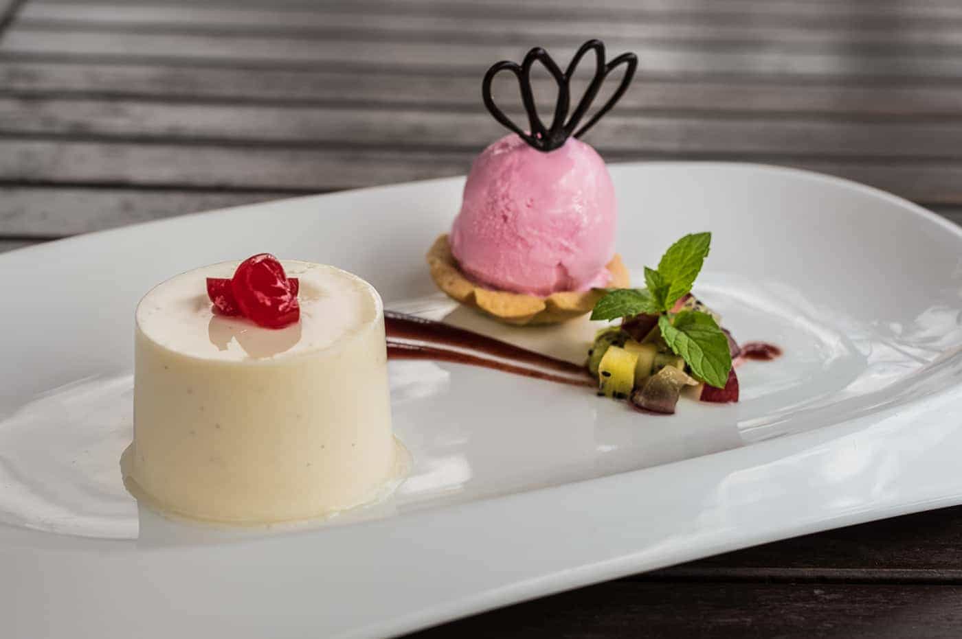 Square Restaurant and Lounge food photos
